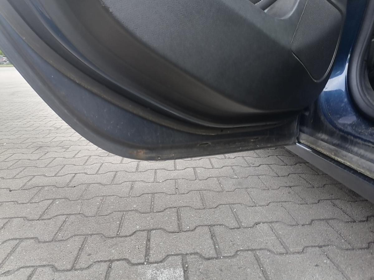 Opel Astra J Sportsturer original T&uuml;r hinten links Z22A Ozeanblau Kombi Rohbau Bj.2011